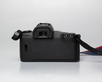 Canon EOS Rebel G 35mm film SLR avec objectif Canon EF 28-80 (numéro de série 4527686)