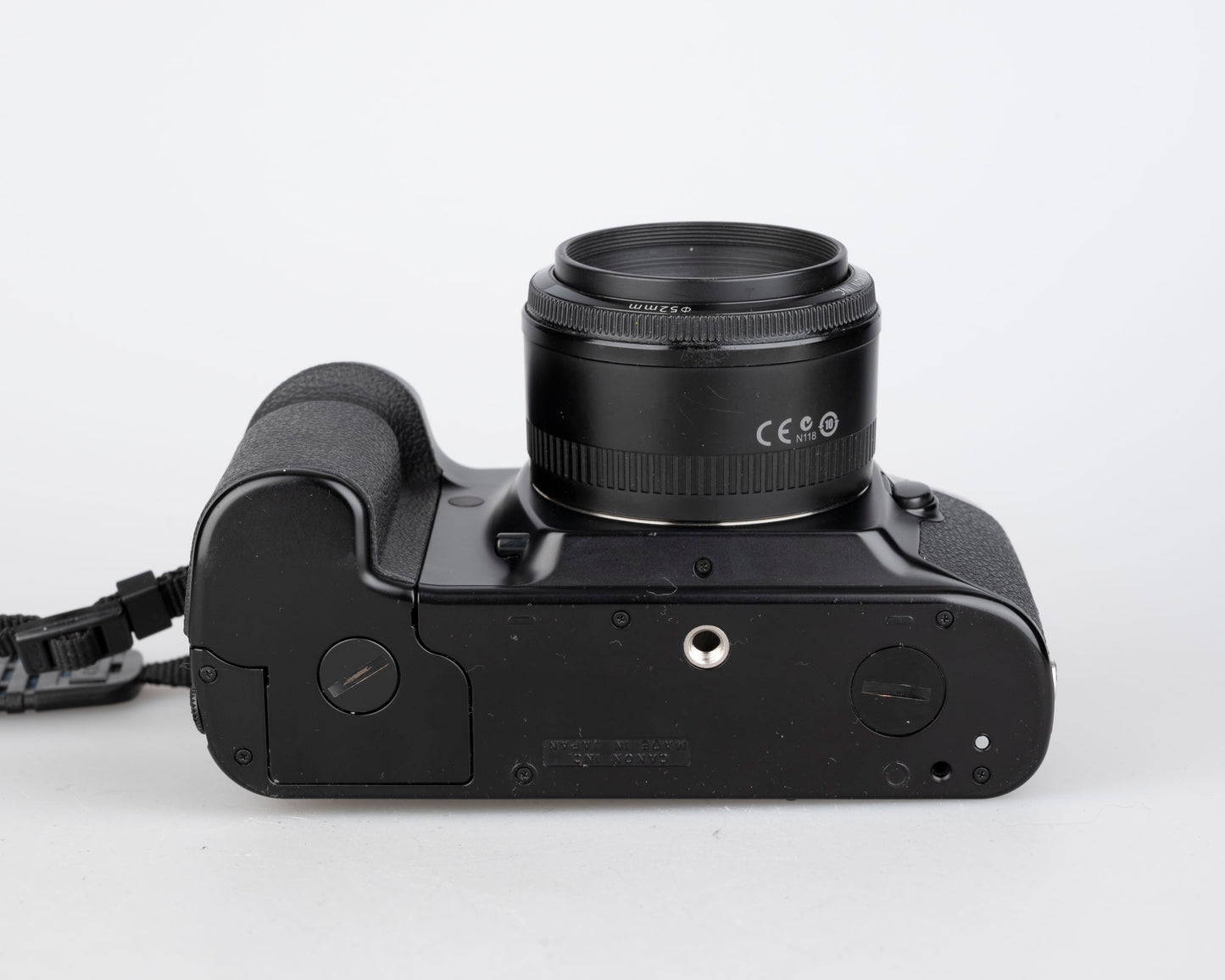 Canon EOS-1N Reflex professionnel 35 mm avec objectif EF 50 mm f1.8 (série 115003)