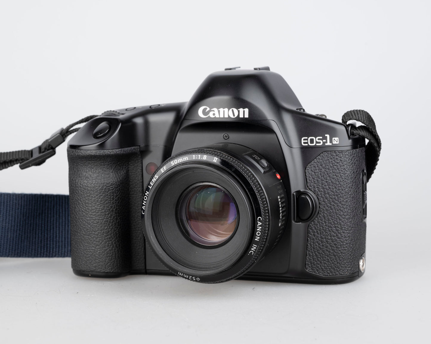 Canon EOS-1N Reflex professionnel 35 mm avec objectif EF 50 mm f1.8 (série 115003)