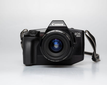 Canon EOS 650 35mm reflex avec objectif EF 35-70mm + étui (série 1465461)