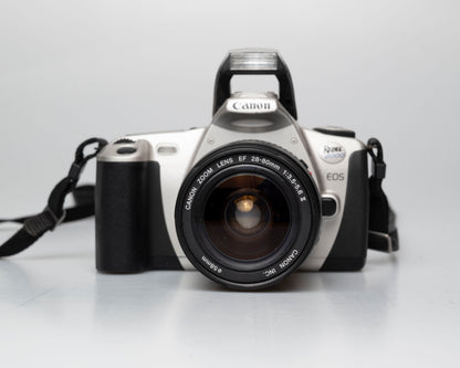 Canon EOS Rebel 2000 reflex 35mm avec objectif Canon EF 35-80 + étui toujours prêt