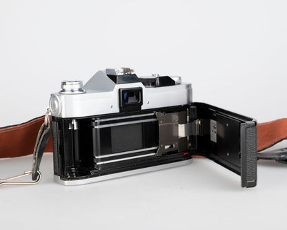 Canon FTb 35mm film SLR w/ Canon FD 50mm f1.8 lens (serial 451988)