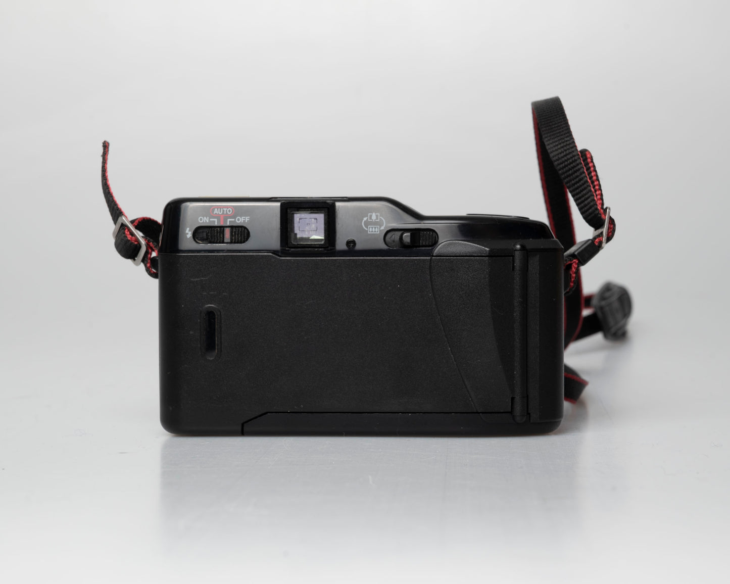 Canon Sure Shot Tele dual lens 35mm camera (serial 2038672)