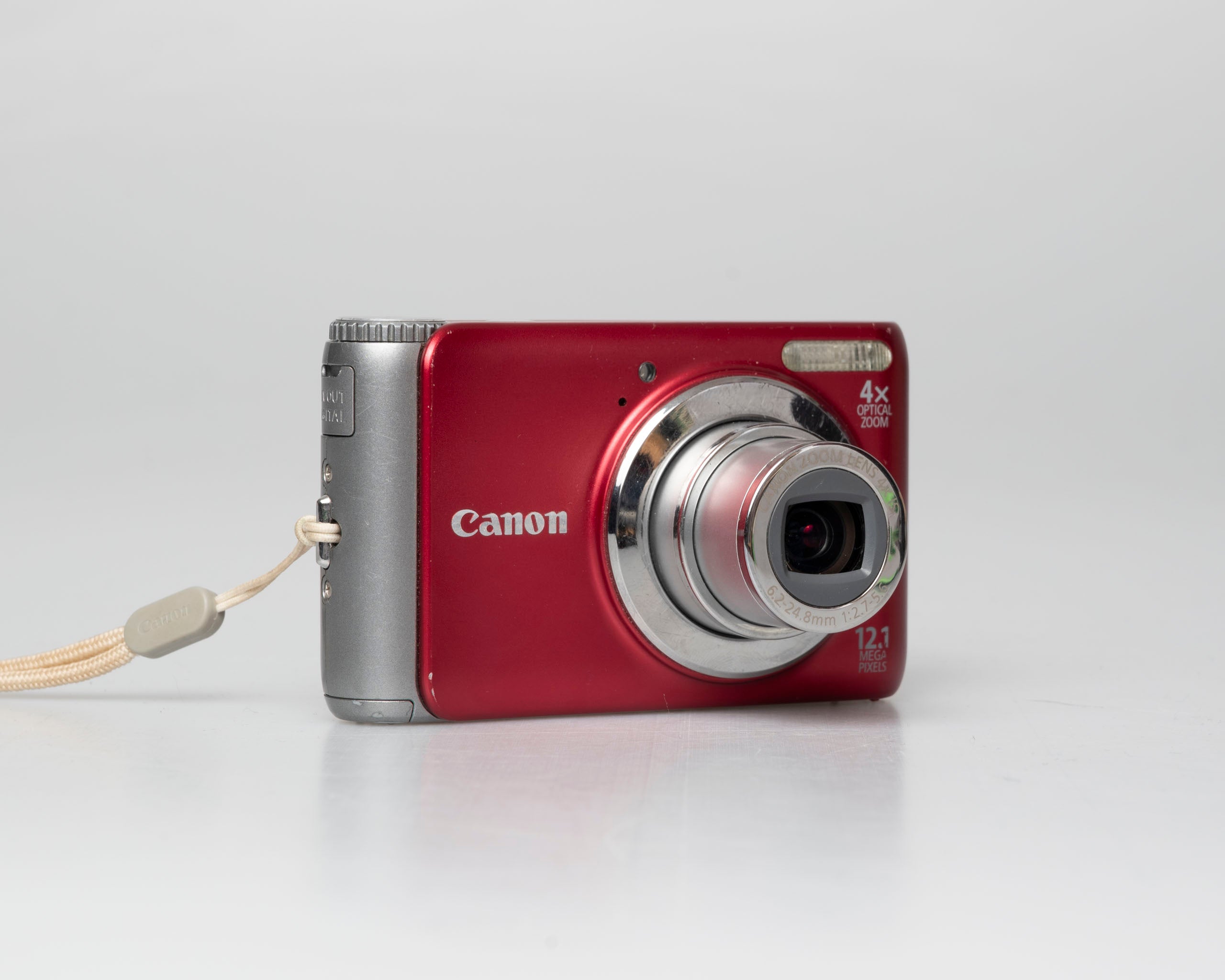 Canon Powershot A3100 IS 12.1MP CCD sensor digicam w/ 8GB SD card