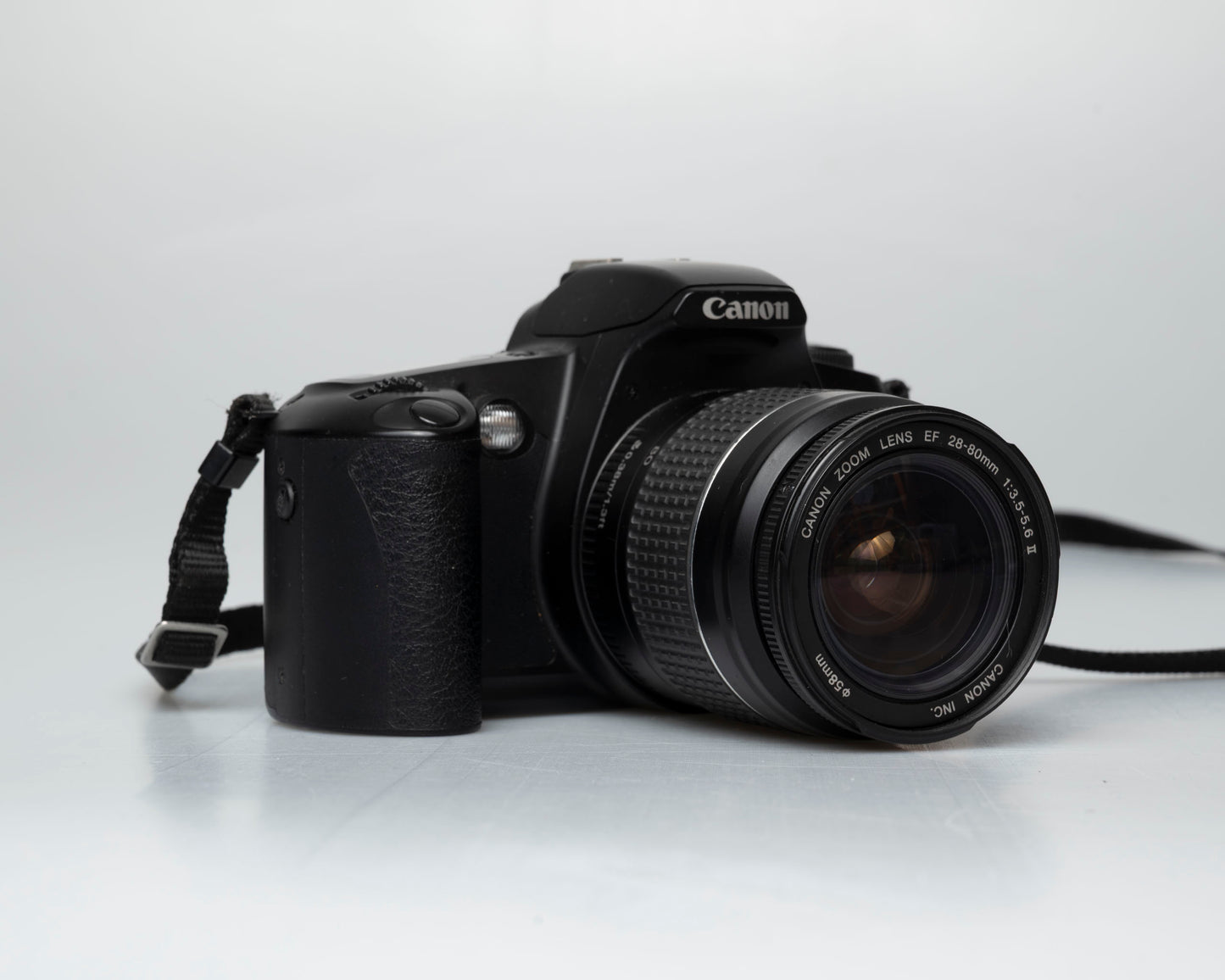 Canon EOS Rebel G 35mm film SLR avec objectif Canon EF 28-80mm (numéro de série 1062789)