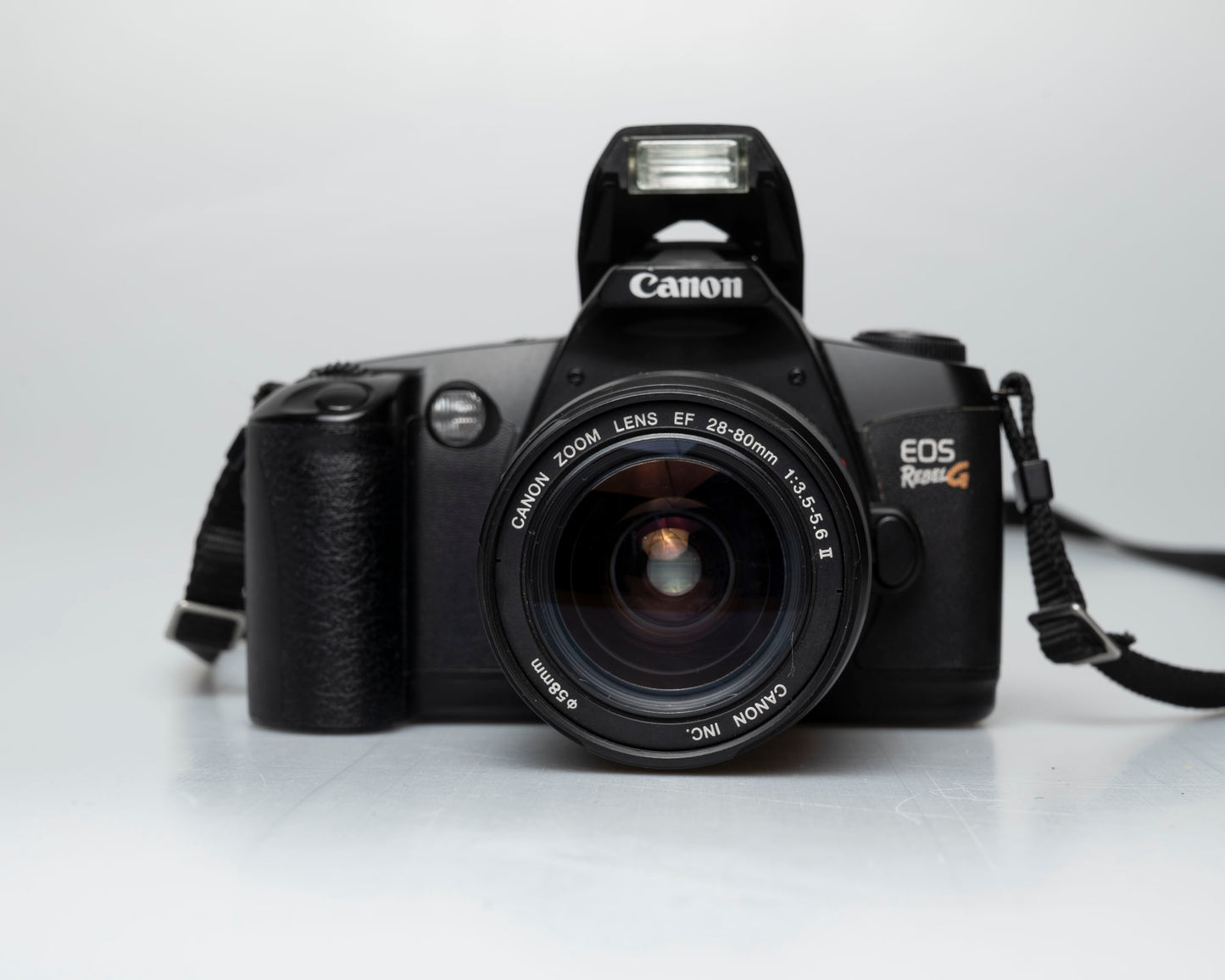 Canon EOS Rebel G 35mm film SLR avec objectif Canon EF 28-80mm (numéro de série 1062789)