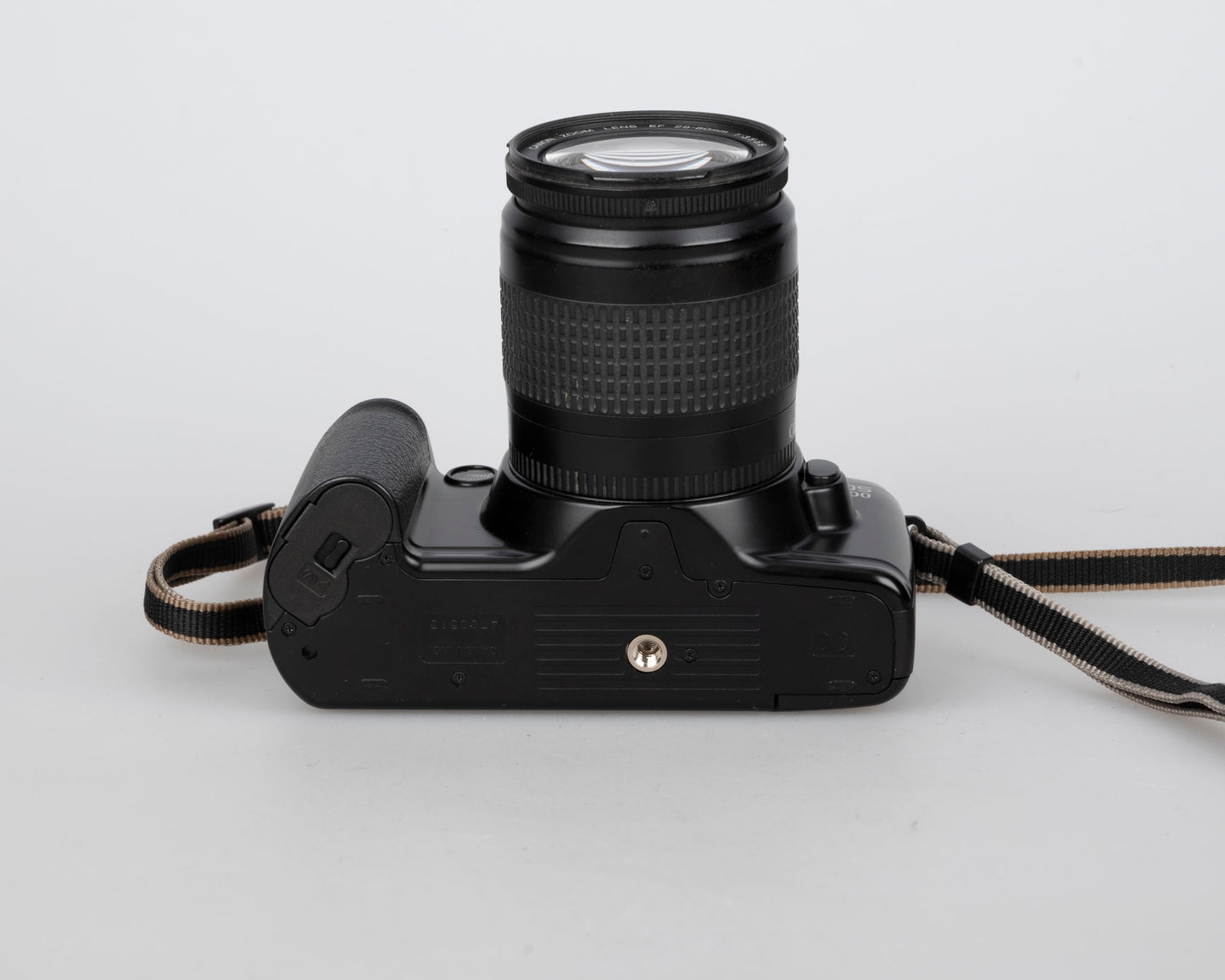 Canon EOS 3000 35mm film SLR w/ Canon EF 28-80 lens (serial 4700515)