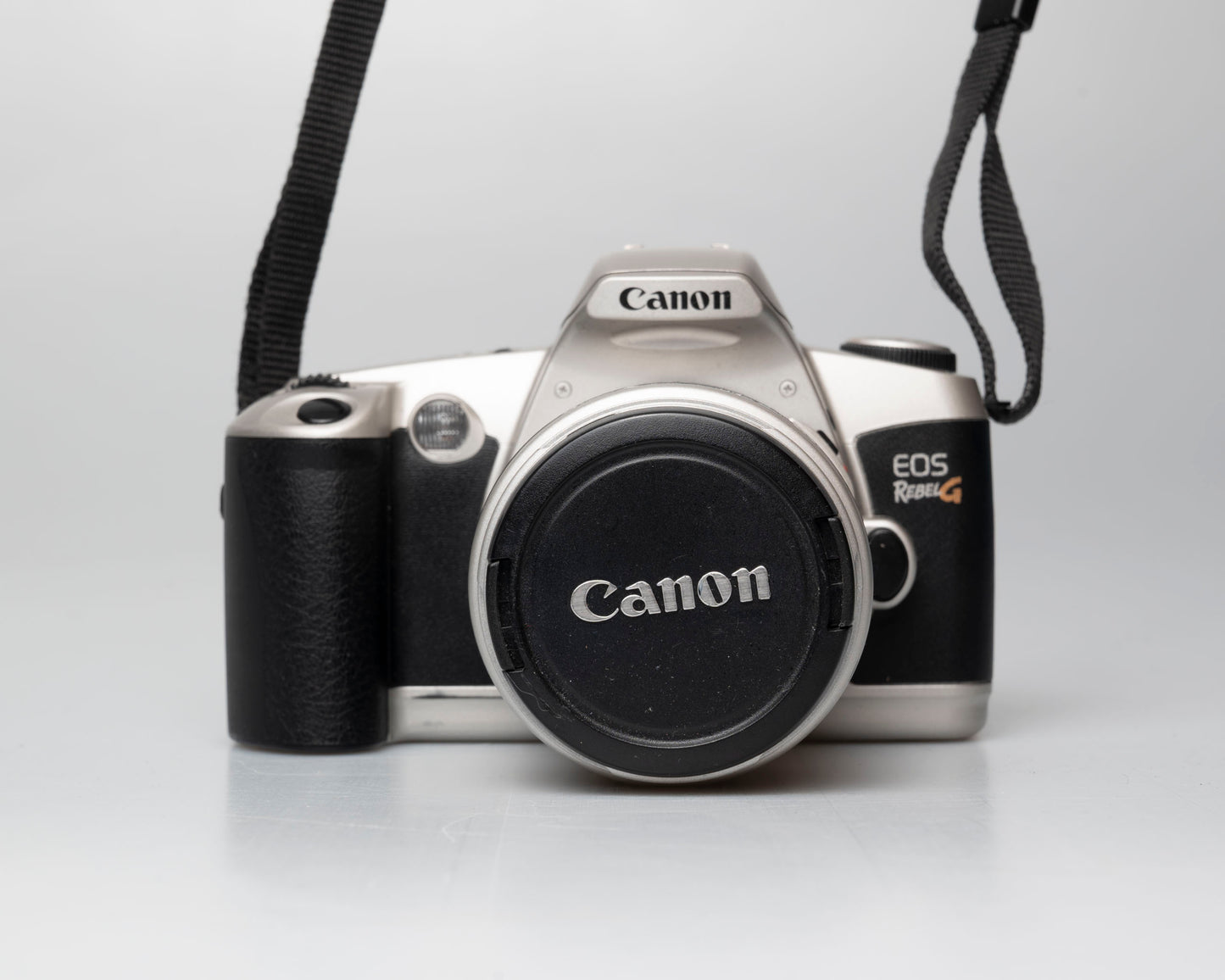 Canon EOS Rebel G reflex 35 mm à film avec objectif Canon EF 35-90 (série 5513204)