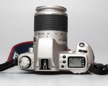 Canon EOS Rebel G reflex 35 mm à film avec objectif Canon EF 35-90 (série 5513204)