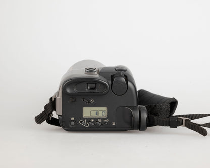 Appareil photo argentique avancé Canon Photura 35 mm avec étui (série 2209510)