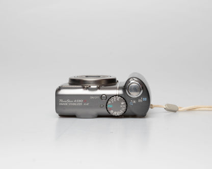 Canon Powershot A590 IS appareil photo numérique avec capteur CCD de 8 MP ; comprend une carte SD de 4 Go + étui (série 752403507)