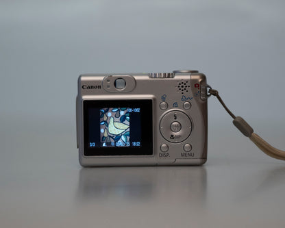 Canon Powershot A530 5MP CCD sensor digicam w/ 2GB SD (uses AA batteries; serial 2452104955)
