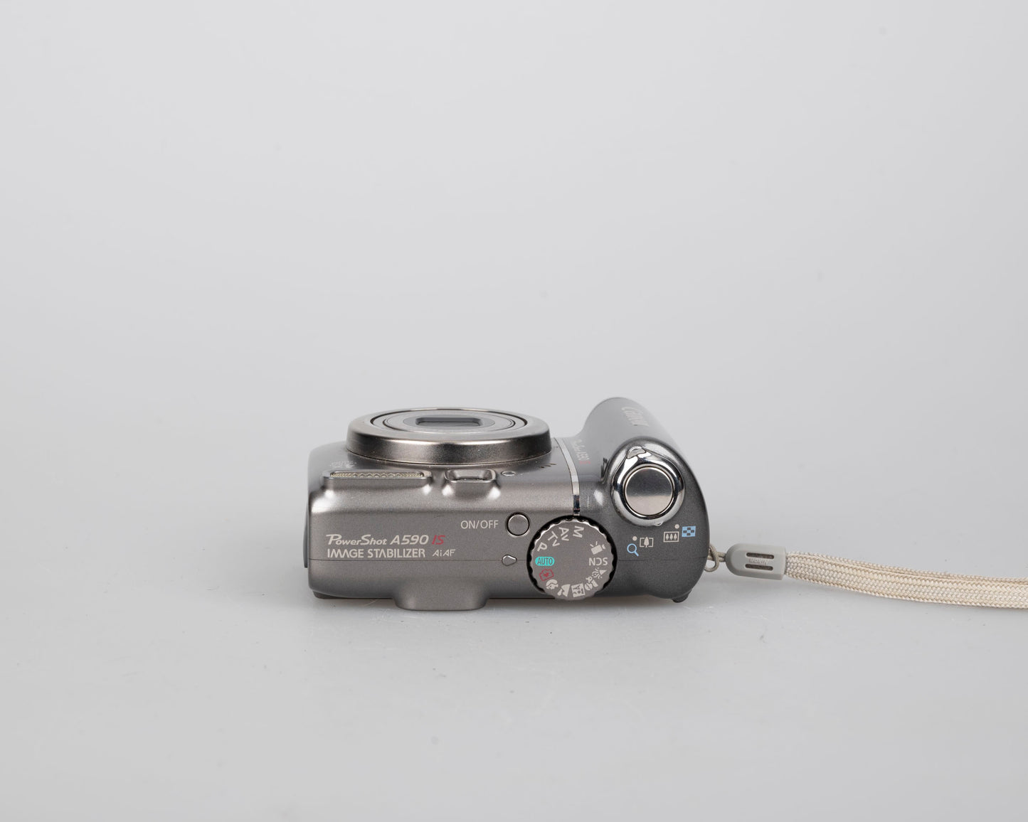 Canon Powershot A590 IS digicam w/ 8 MP CCD sensor; includes 512MB SD card (uses AA batteries)