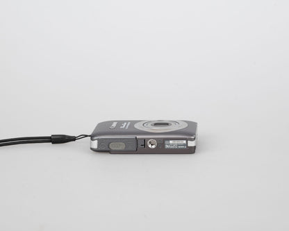 Canon Powershot Digital Elph 100 HS 12.1MP digicam w/ 8GB SD card + battery + charger
