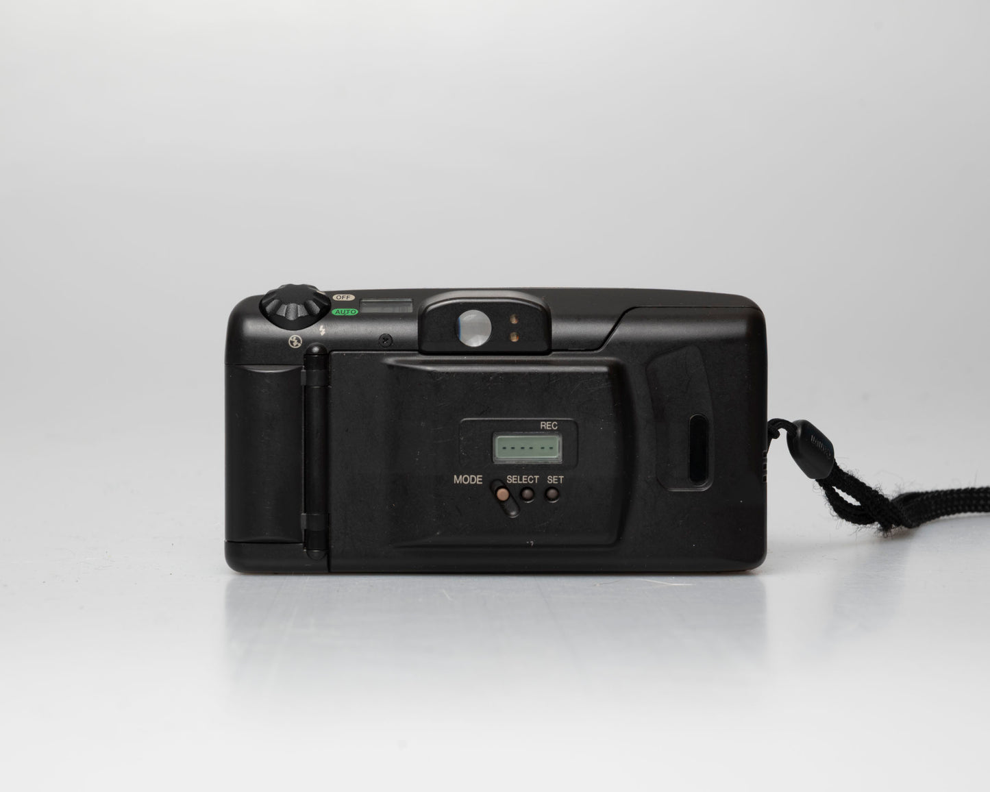 Appareil photo argentique Canon Prima Super 105 Date 35mm avec étui (numéro de série 4421072)