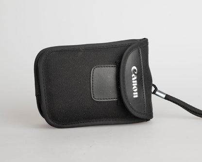 Canon Snappy V 35mm camera w/ case (serial 3007549)