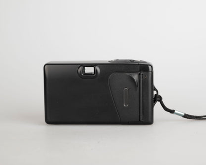 Canon Snappy V 35mm camera w/ case (serial 3007549)
