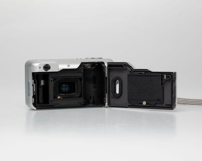 Canon Sure Shot 105u 35mm camera (serial 7409254)
