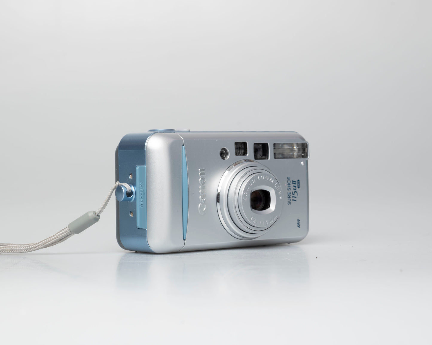 Canon Sure Shot 115u II Date 35mm camera w/ case (serial 1005159)