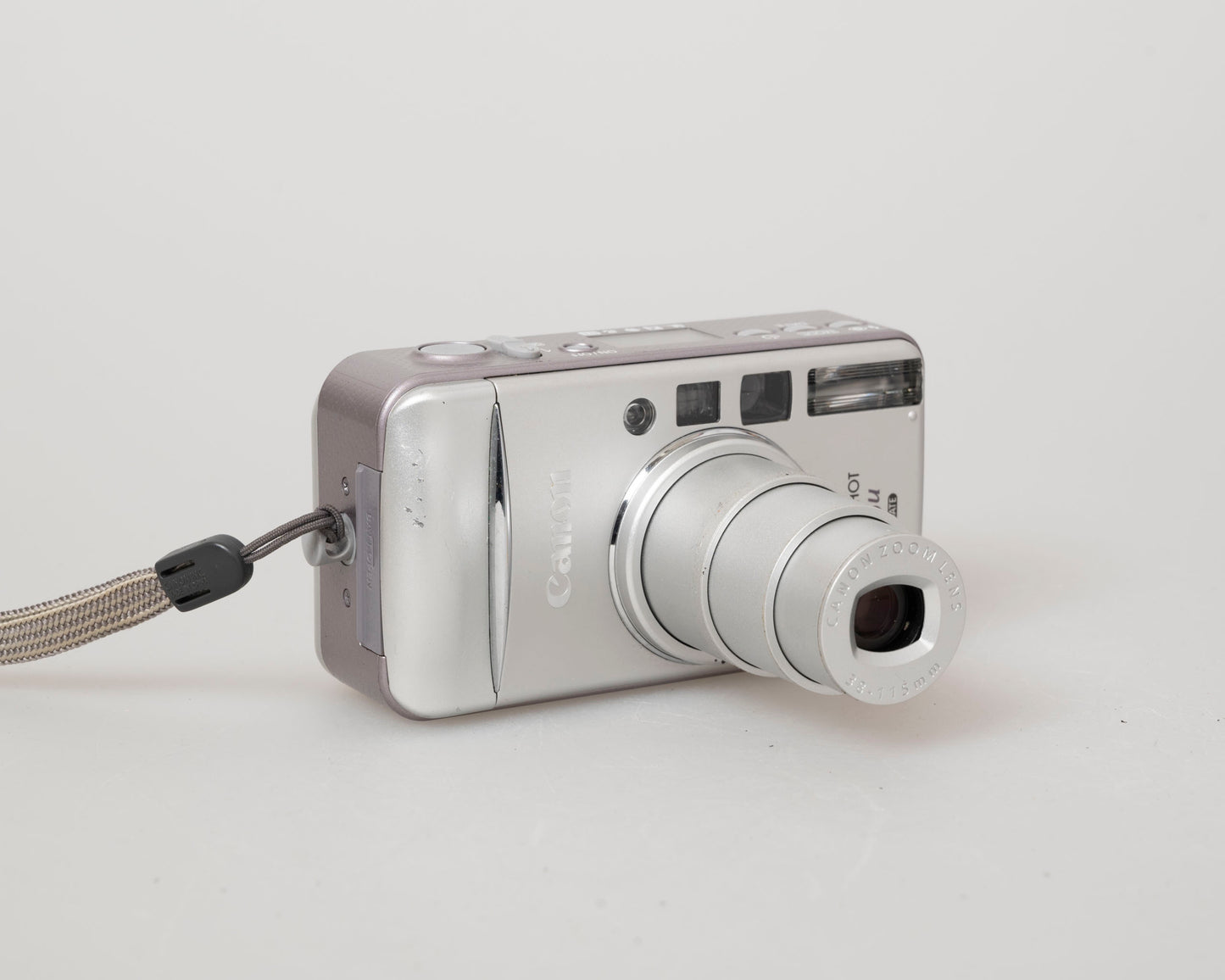 Appareil photo ultra-compact 35 mm Canon Sure Shot 115u avec étui (série 7644821)