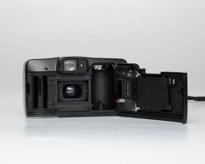 Canon Sure Shot Zoom 76 35mm film camera (serial 5955079)