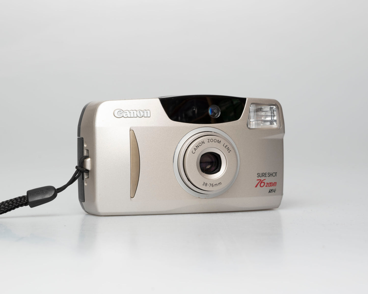 Canon Sure Shot Zoom 76 35mm film camera w/ case (serial 5842071)
