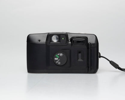 Canon Sure Shot Zoom 76 35mm film camera w/ case (serial 7033172)