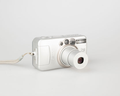 Canon Sure Shot 90u II Date 35mm camera w/ case (serial 0509724)