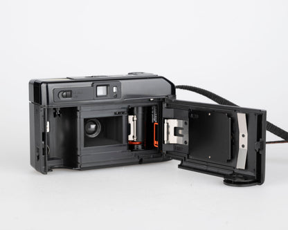 Canon Sure Shot (aka AF35M II or Autoboy 2) 35mm film point-and-shoot w/ case (serial 454680)