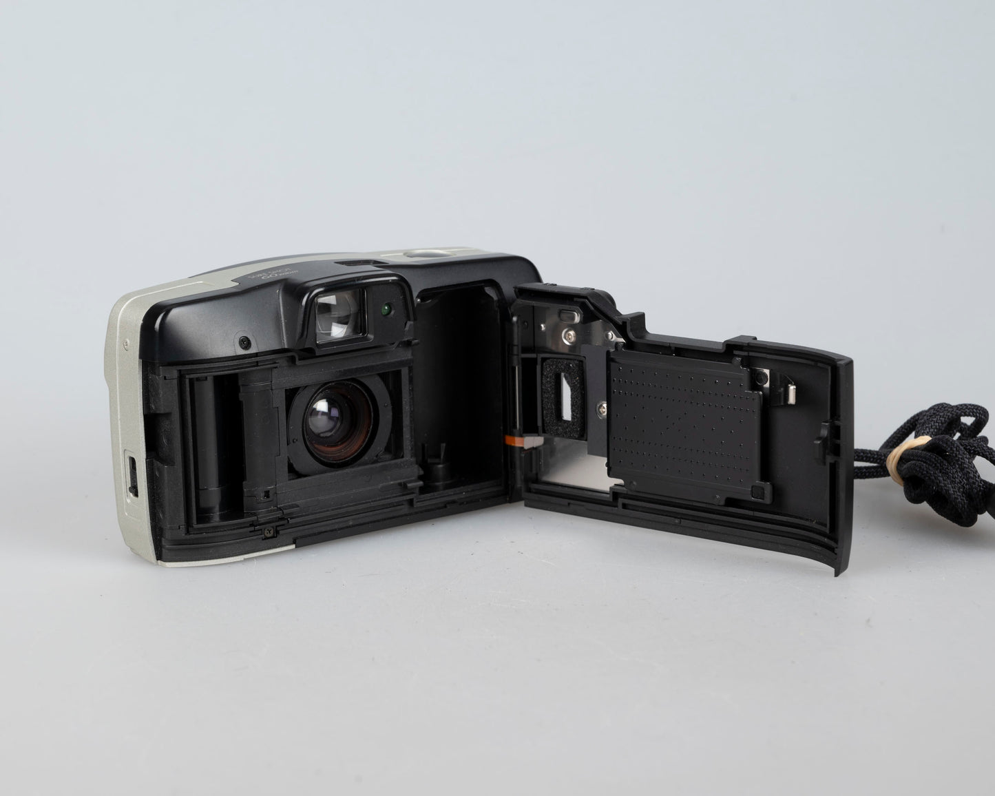 Appareil photo argentique Canon Sure Shot 60 Zoom 35 mm (série 9435067)