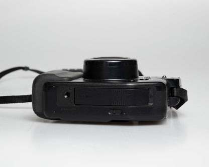 Appareil photo Canon Sure Shot Zoom XL 35mm avec manuel + étui (série 1221261)