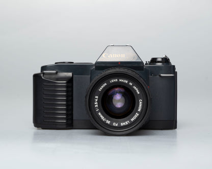 Appareil photo reflex Canon T50 35 mm avec objectif FD 35-70 mm + étui (série 1992261)