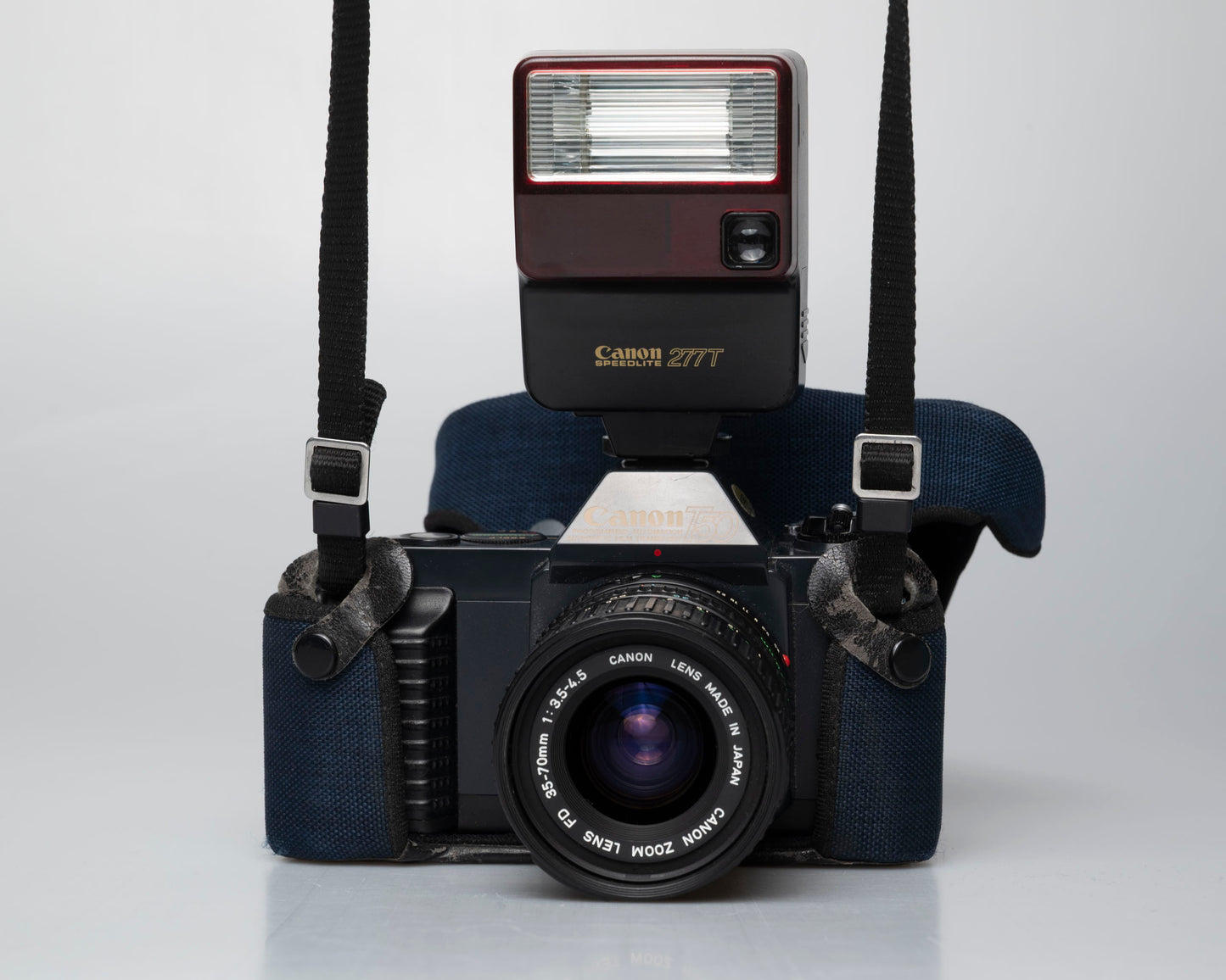 Canon T50 appareil photo reflex 35mm avec objectif FD 35-70mm + flash Speedlite 277T + étui toujours prêt (série 1061065)
