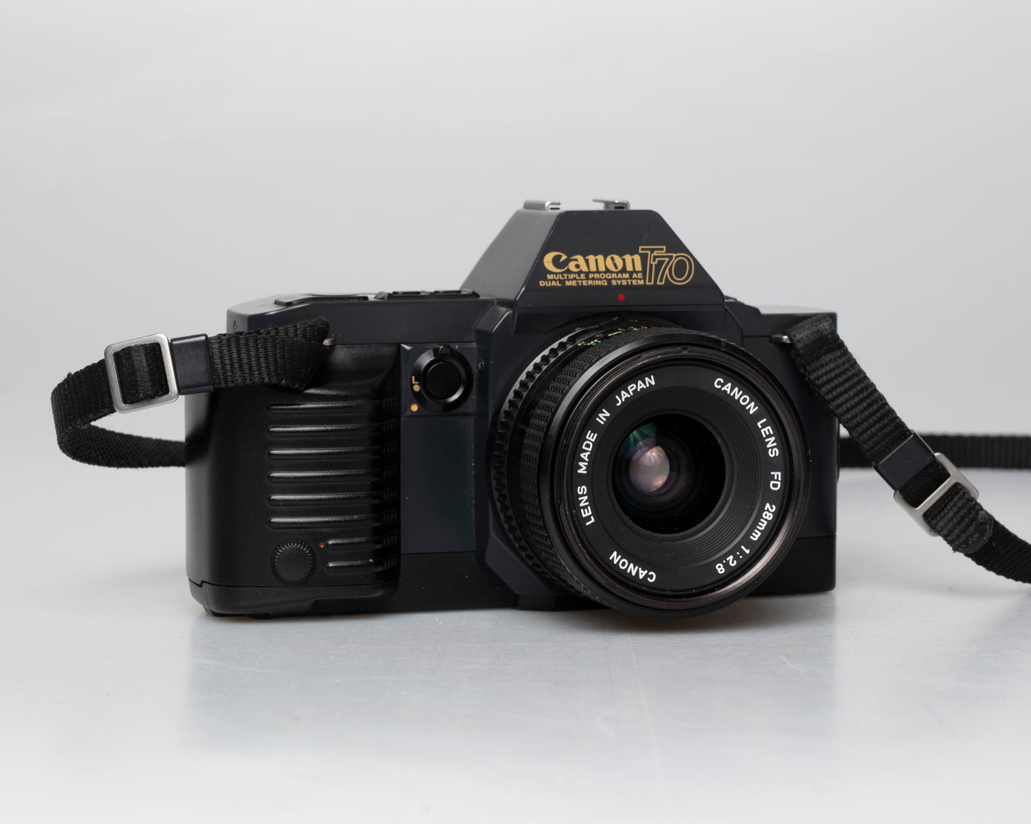 Canon T70 35mm SLR with FD 28mm f2.8 lens (serial 1989948) | film🎞tested