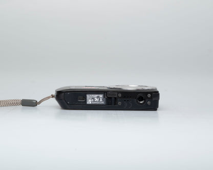 Casio Exilim EX-Z33 10.1 MP CCD sensor digicam w/ battery + charger + 4GB SD card (serial 31026449A)