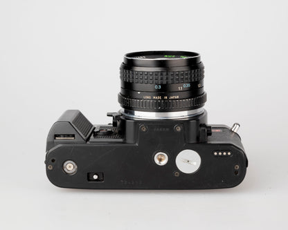 Chinon CG-5 35mm film SLR camera w/ Tokina 28mm lens (serial 324283)