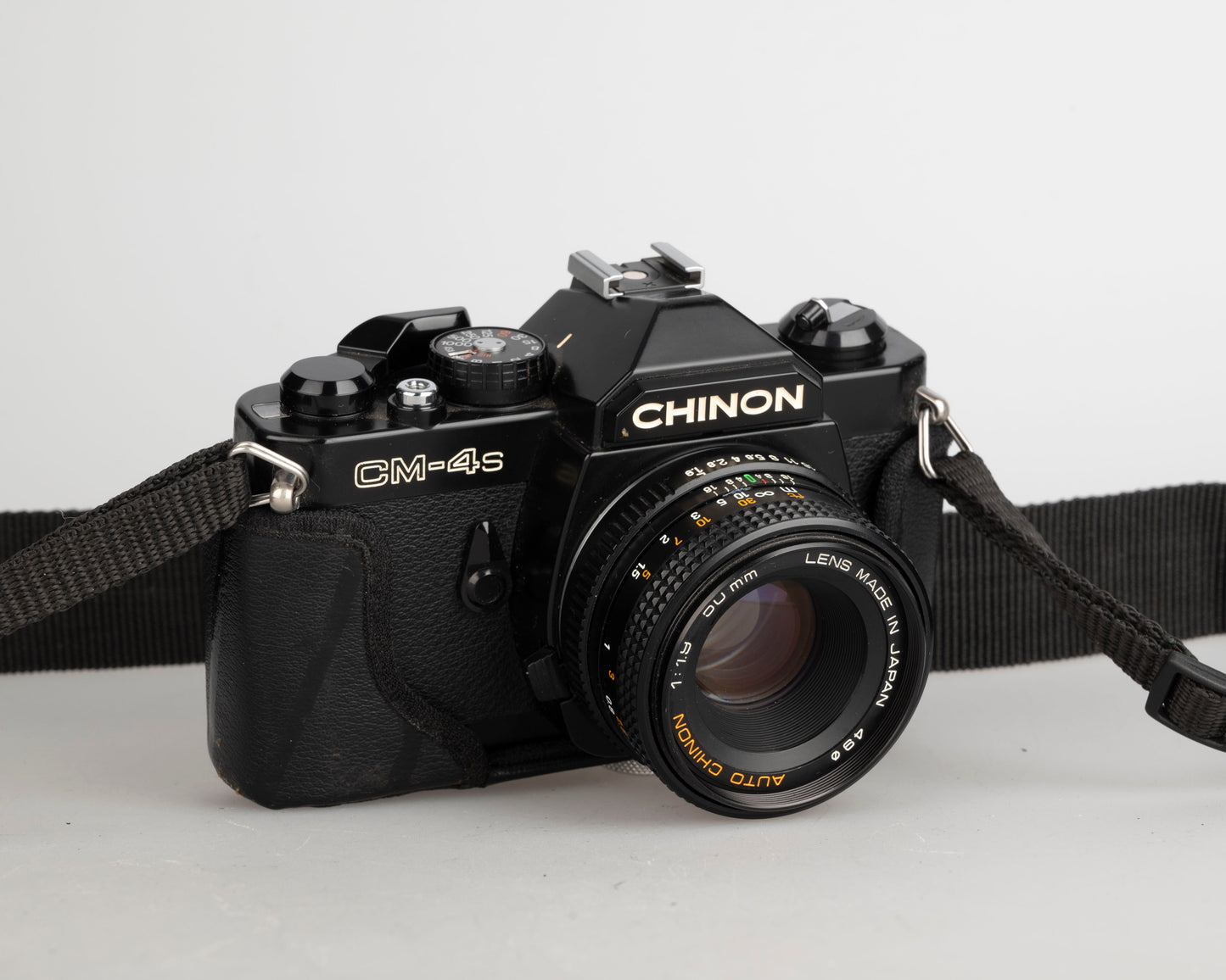 Chinon CM-4s 35mm film SLR camera w/ 50mm f1.9 lens + ever-ready case (serial 359792)