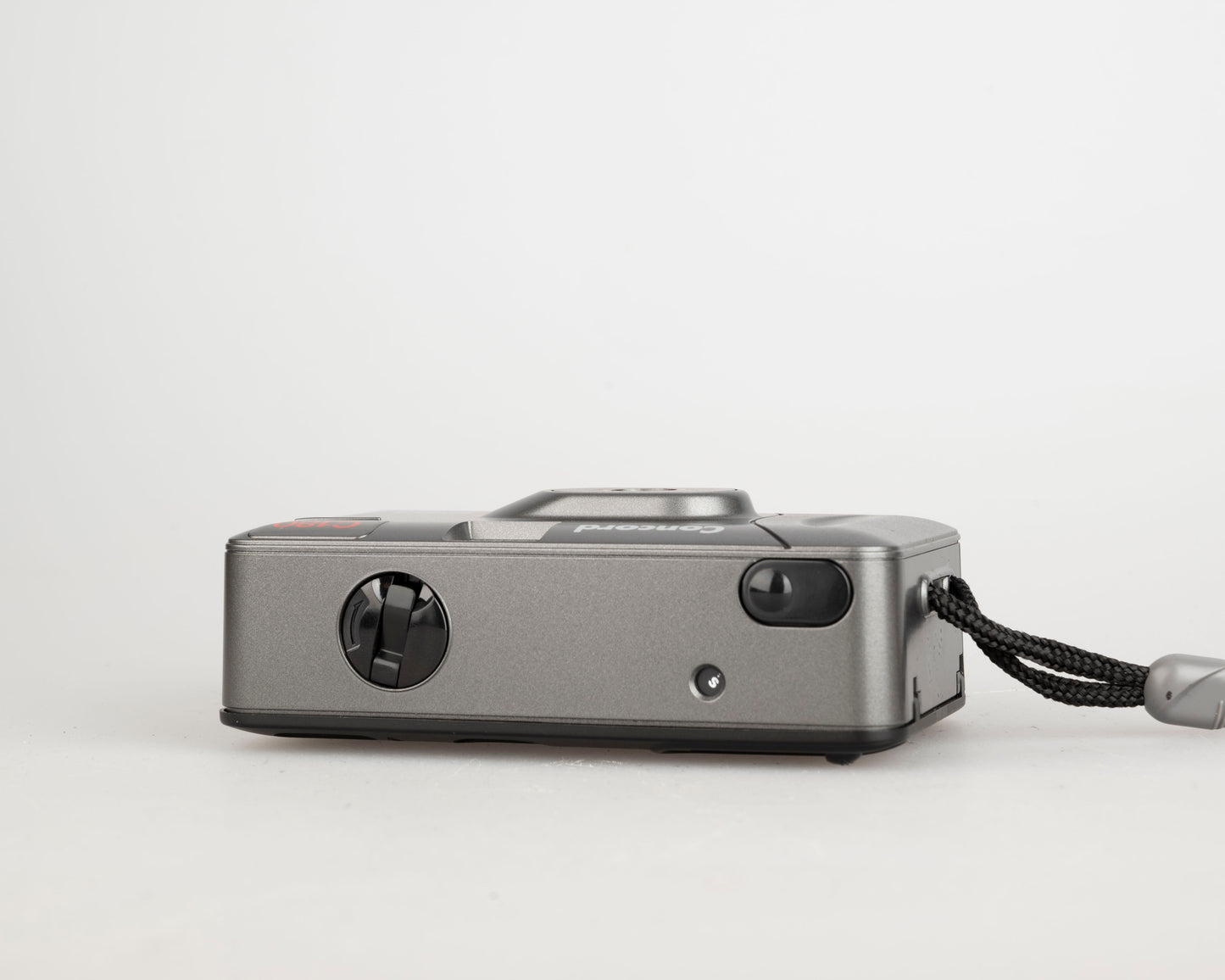 Concord C180 Slim Shot appareil photo argentique 35mm (numéro de série AB911777)