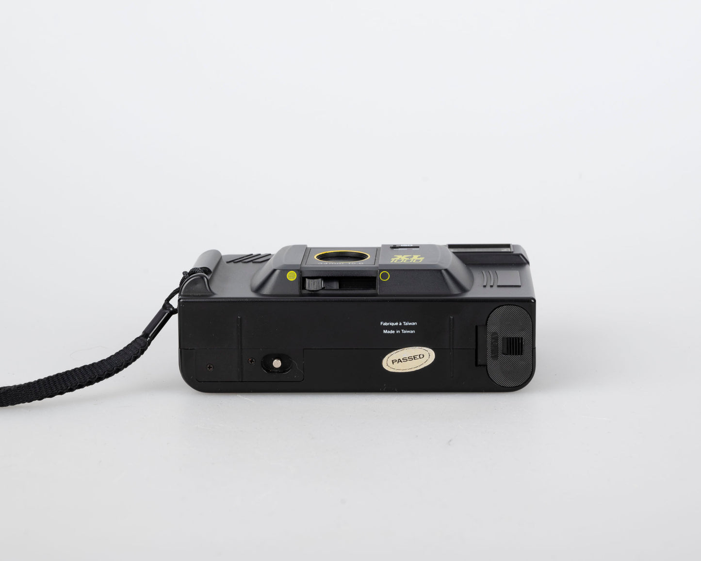 Diramic XL 1000 35mm camera (serial N013081)
