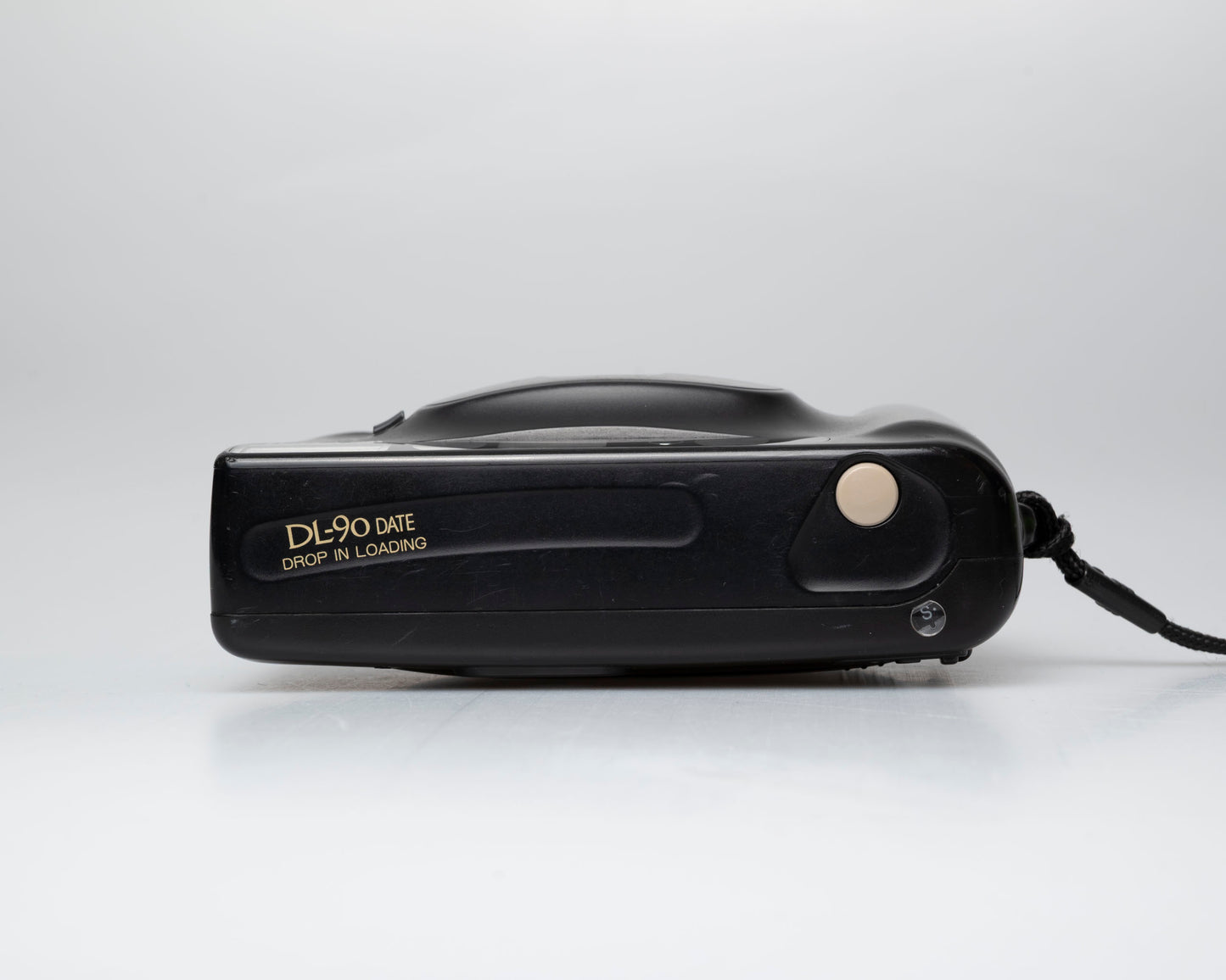 Fuji DL-90 35mm film camera (serial 10222971)