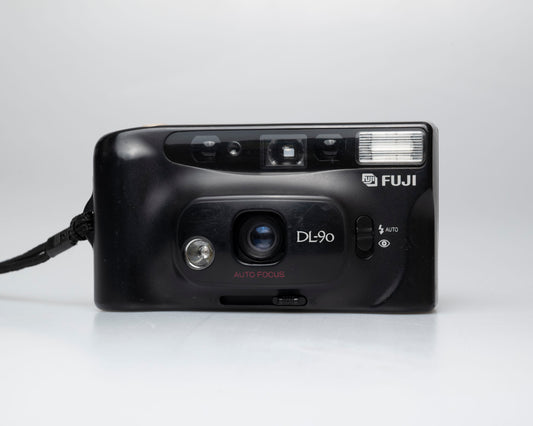 Fuji DL-90 35mm film camera (serial 10222971)