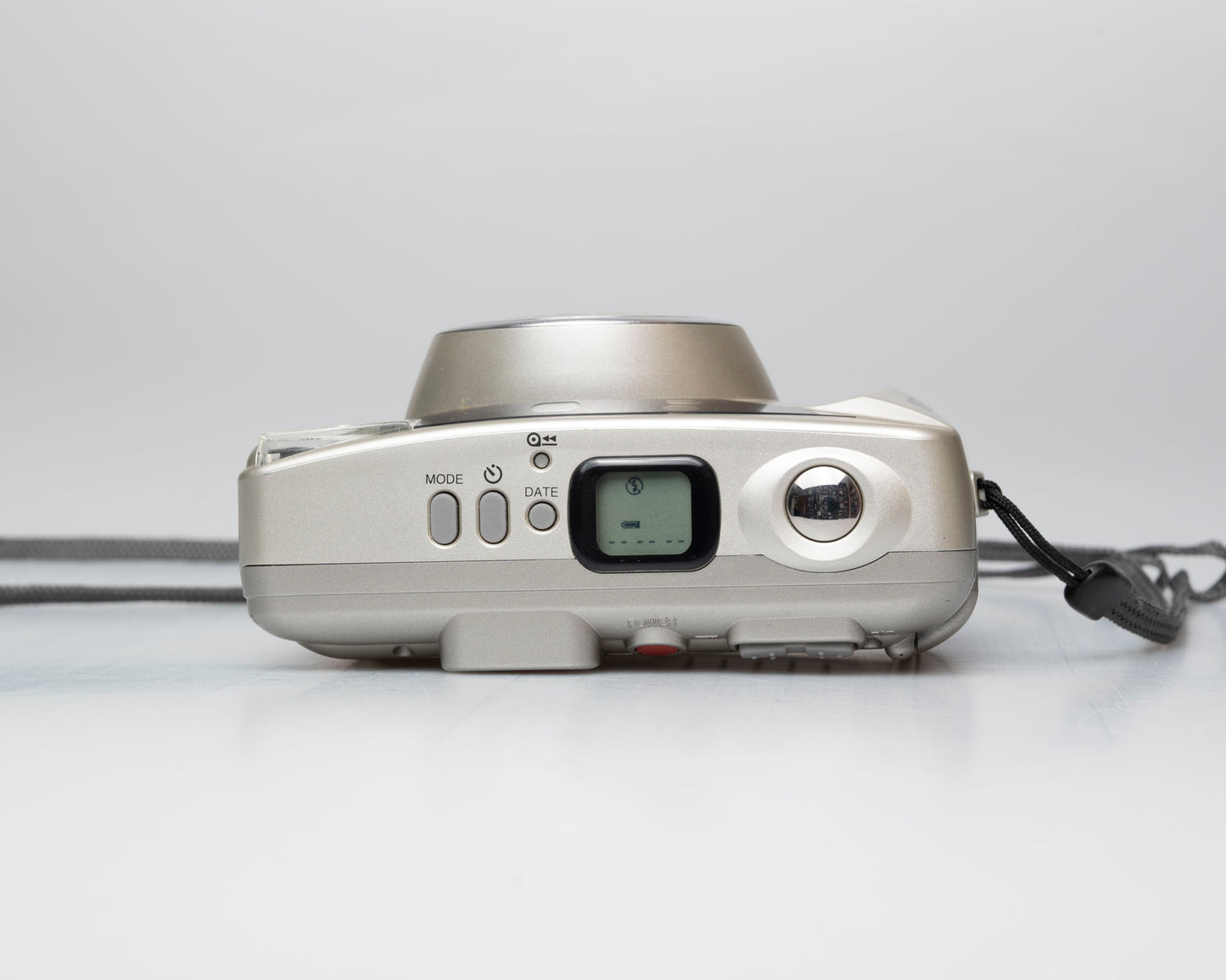 Fujifilm Discovery S1200 Zoom Date 35mm camera (serial 1165001)