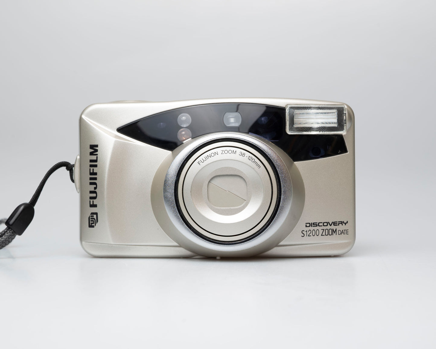Fujifilm Discovery S1200 Zoom Date 35mm camera (serial 1165001)
