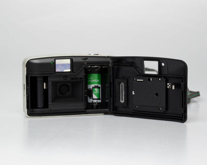 Fujifilm Clear Shot 60 AF 35mm film camera w/ manual (serial 4329775)