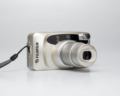Fujifilm Discovery S1050 Zoom Date (serial 01143215)