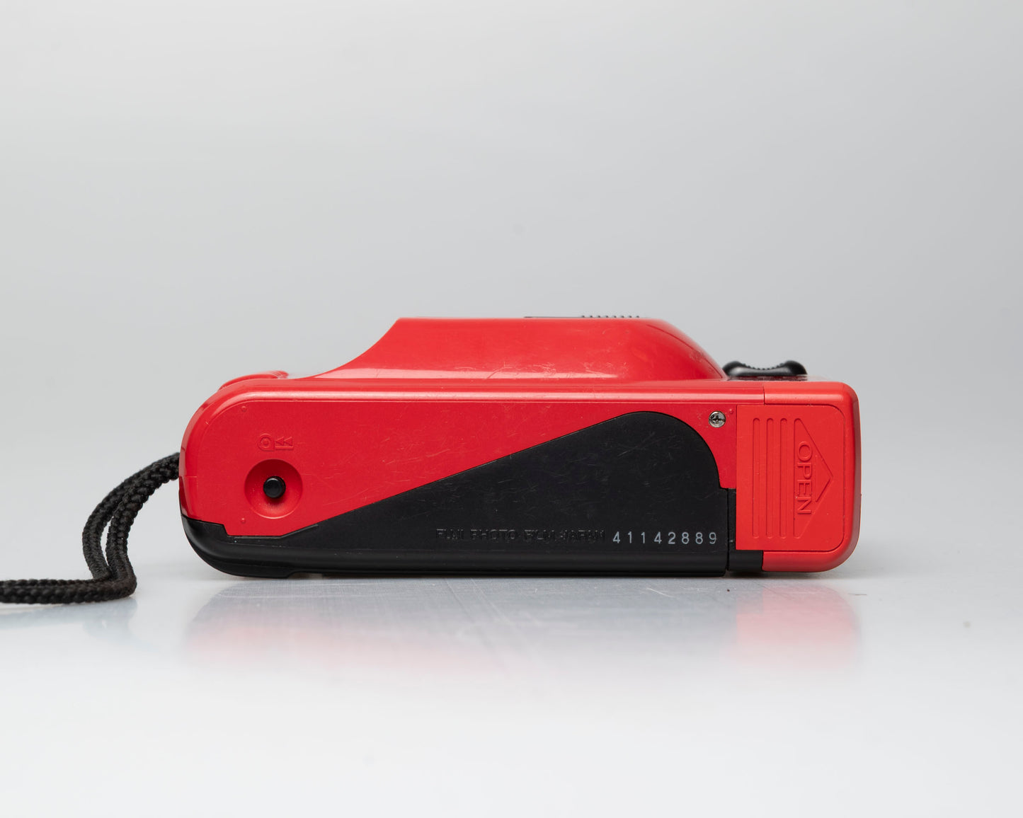 Fuji DL-7 35mm film camera (serial 41142889)