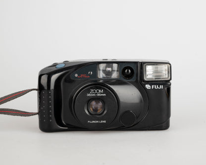 Appareil photo Fuji DL-900 Zoom 35 mm avec étui (série 71107474)
