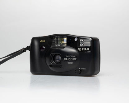 Fujifilm DL-95 Super 35mm film camera w/ case (serial 61203419)