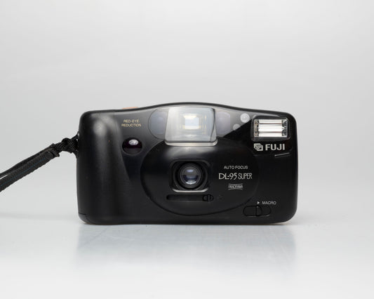 Fujifilm DL-95 Super 35mm film camera w/ case (serial 61203419)