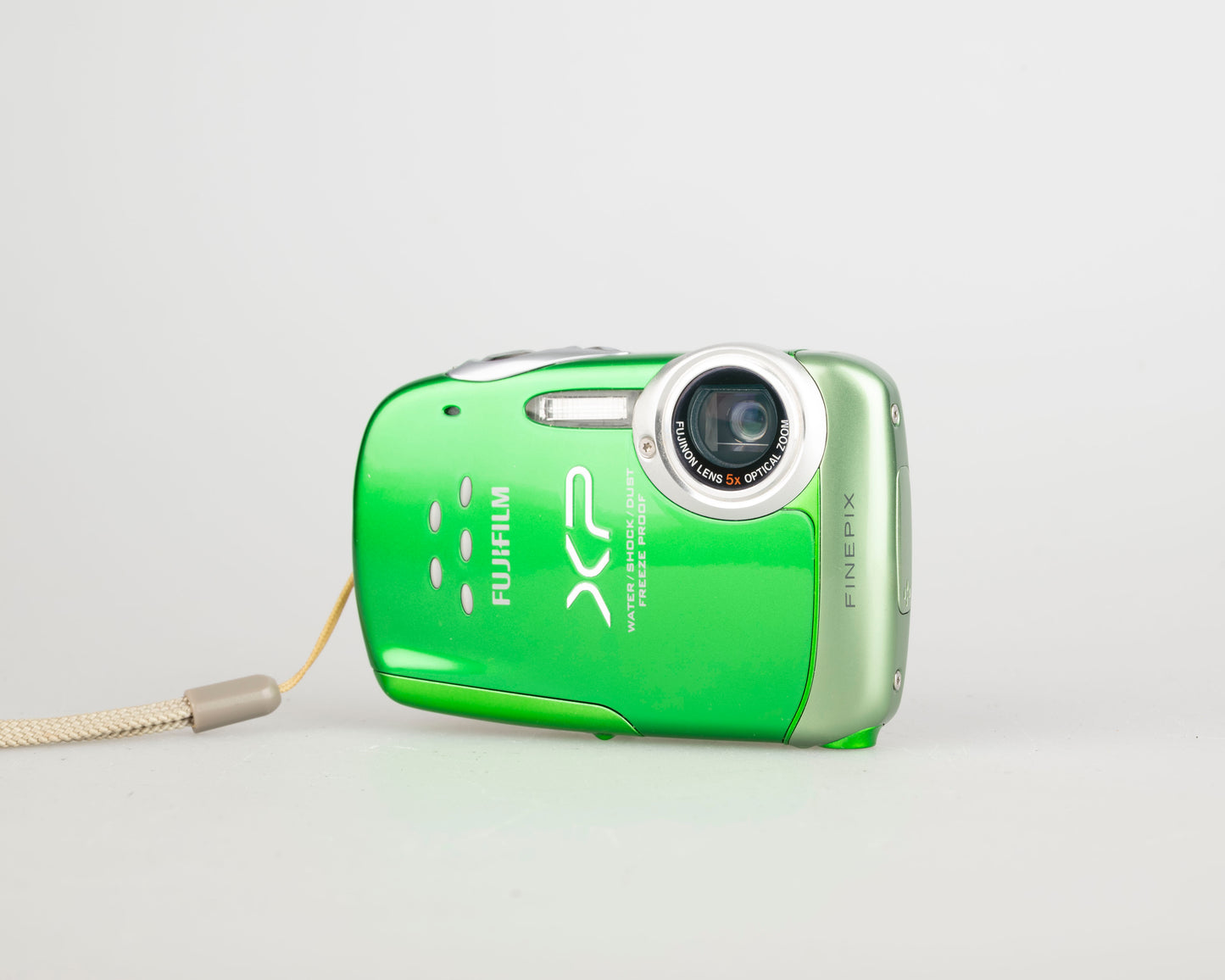 Appareil photo numérique étanche Fujifilm Finepix XP10 avec capteur CCD de 12 MP avec boîte + 2 piles + chargeur + carte SD de 2 Go